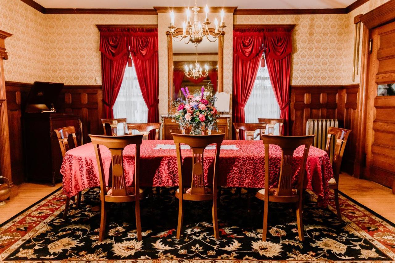 Dundee 1897 Beekman House Bed And Breakfast מראה חיצוני תמונה